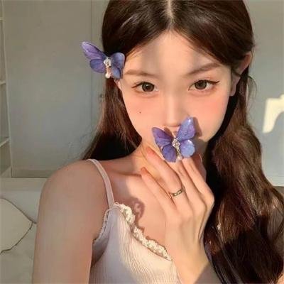 秋月春花未了情